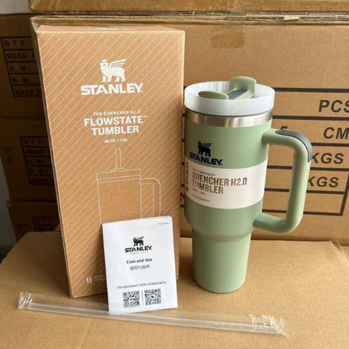 Green Stanley tumbler with packaging
